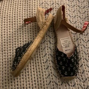 Sperry shoes size 7 never worn